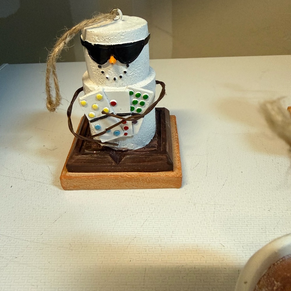 Bundle of 6 Snowman Marshmallow Christmas Ornaments - Picture 4 of 9